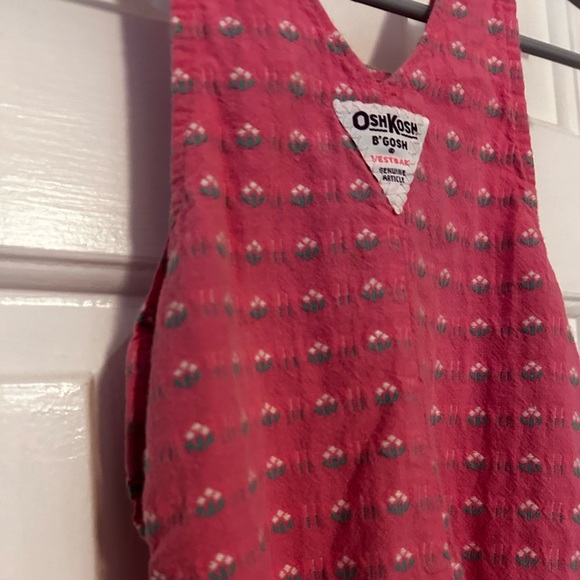 Vintage Oshkosh Pink and white floral footie overalls size 3/6 months - Picture 5 of 6